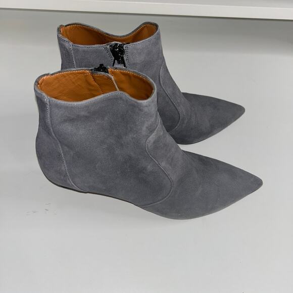 Aquatalia Gray Suede Ankle Boots – Pointed Toe, Leather Lined, Size 7, Italy - Picture 2 of 6